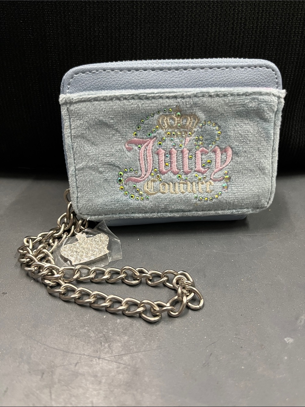 NWOT Juicy Couture Light Blue Velvet Card & Key Holder with Silver Chain